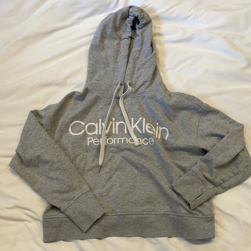 CROPPED CALVIN KLEIN HOODIE